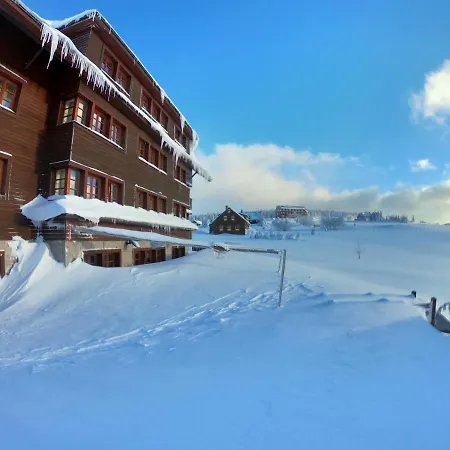 Oddech Hotel 3*