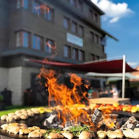 Oddech Hotel 3*